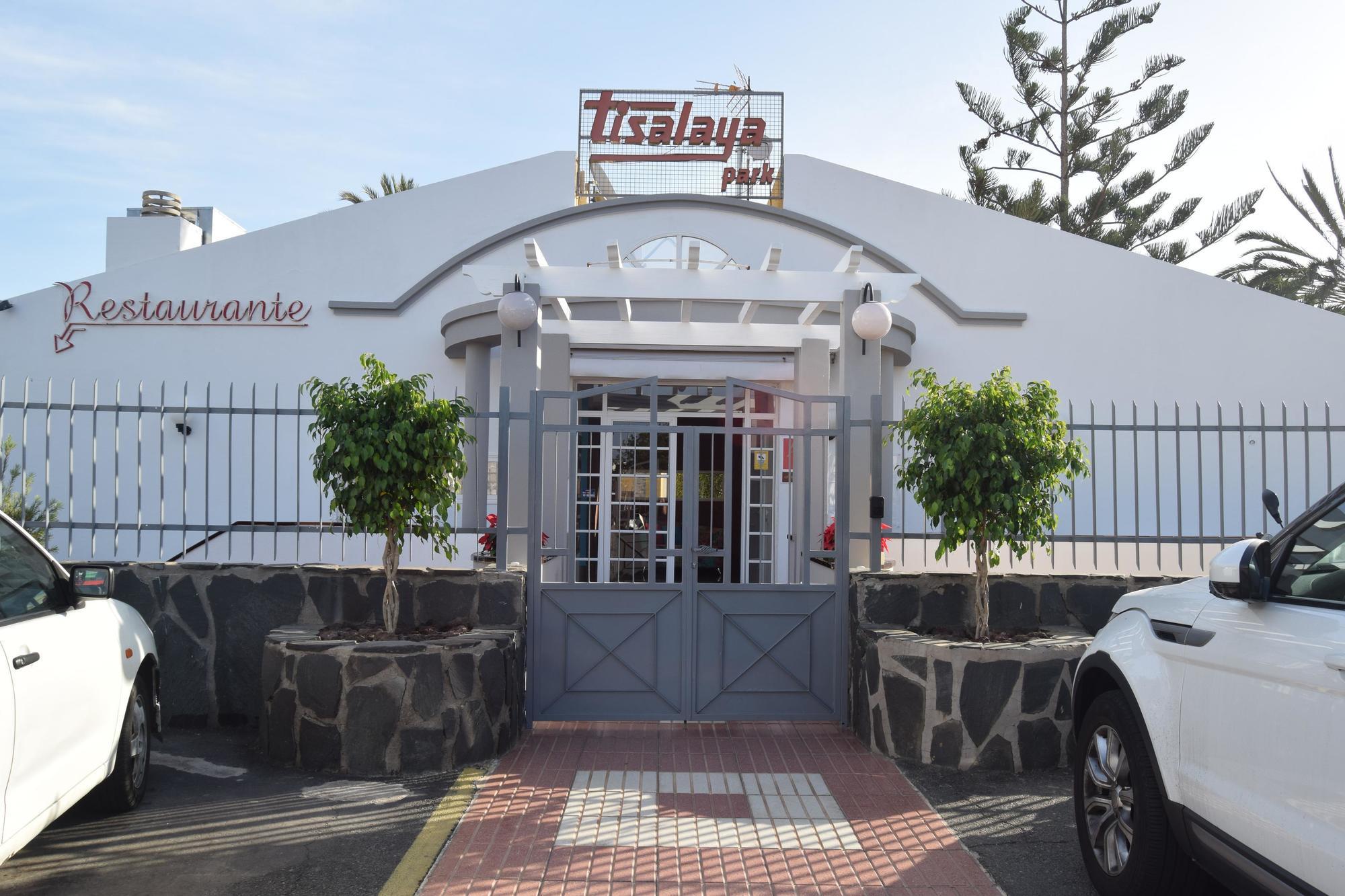 Tisalaya Park Aparthotel Maspalomas  Exterior photo